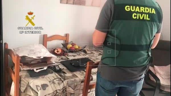 Detienen a un hombre en Lanzarote por subir imágenes sexuales de menores a la red