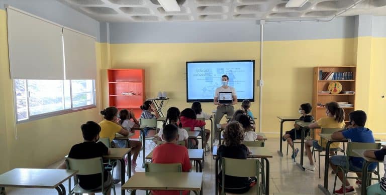 El Cabildo de La Gomera promueve la formación a la comunidad escolar en prevención de la violencia de género