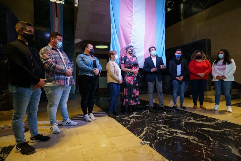 El Cabildo de Tenerife conmemora el Día Internacional de la Memoria Trans