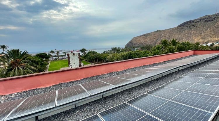 El Cabildo de La Gomera abre una nueva línea de ayudas para fomentar el autoconsumo energético