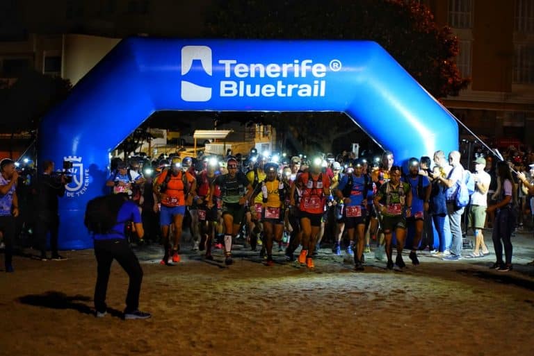 La prueba reina de la Tenerife Bluetrail arranca en la playa de El Médano con 257 corredores