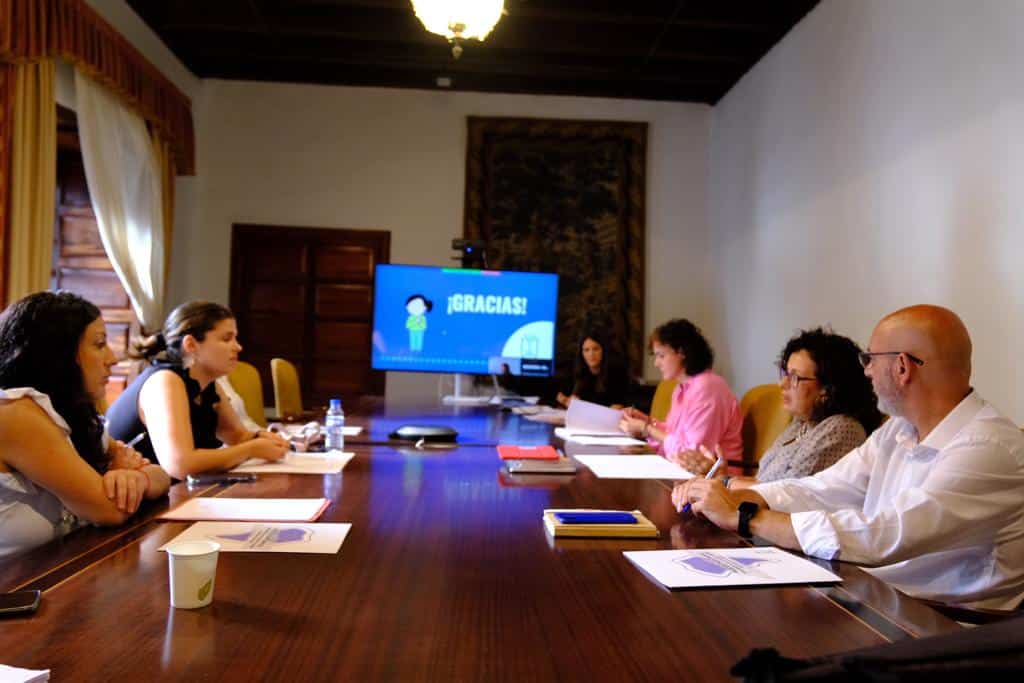 En este momento estás viendo El Cabildo de La Palma presenta a los ayuntamientos de la isla el borrador del nuevo Reglamento de Participación Ciudadana