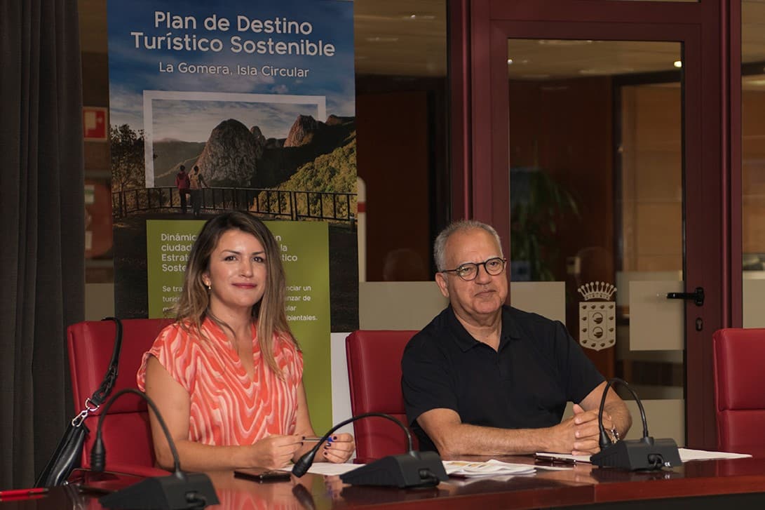 El Cabildo de La Gomera presenta a profesionales del sector el Plan de Destino Turístico Sostenible de La Gomera 