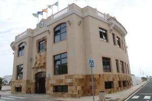 Lee más sobre el artículo Antigua agiliza con el Gobierno de Canarias el proyecto de reforma de la Escuela Infantil