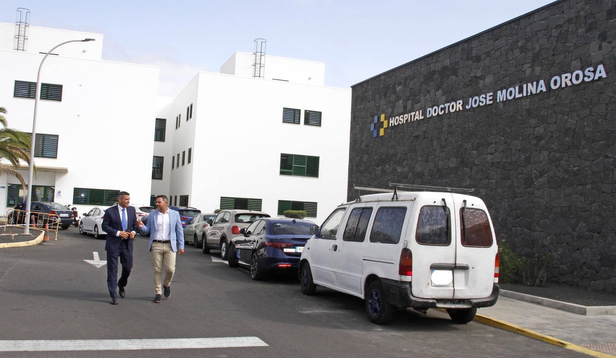 En este momento estás viendo El Cabildo de Lanzarote saca a licitación el parking anexo al Hospital General de Lanzarote